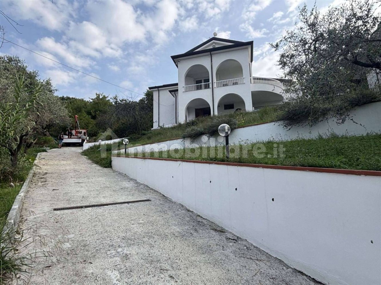 4 bedrooms House in Luni, Italy No. 397053