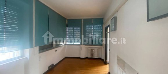 5-Zimmer Büro in Arezzo, Italy, Nr. 174730 10