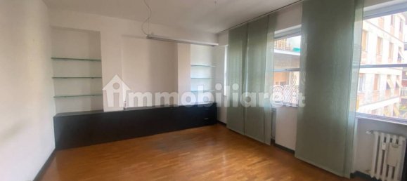5-Zimmer Büro in Arezzo, Italy, Nr. 174730 4