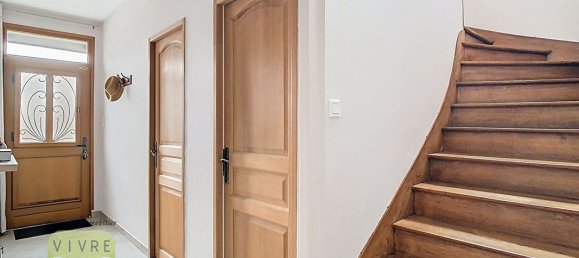 3 bedrooms House in Cholet, France No. 103153 3