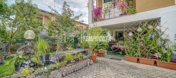 4 rooms Villa in Cairate, Italy No. 298149 28