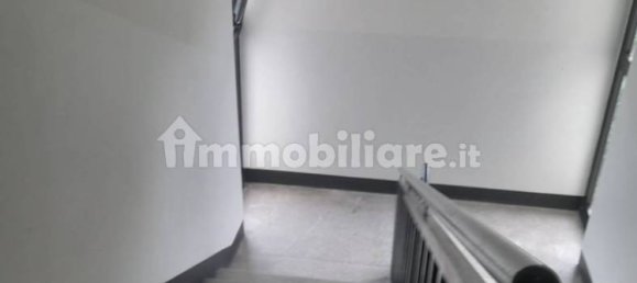 25m² Warehouse in Milan, Italy No. 372651 6