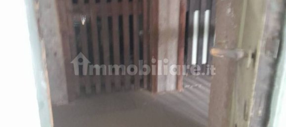 25m² Warehouse in Milan, Italy No. 372651 5