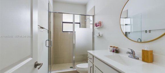 4 Schlafzimmer Villa in Miami, USA, Nr. 615493 18