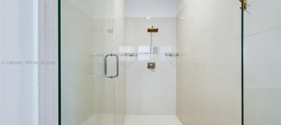 4 Schlafzimmer Villa in Miami, USA, Nr. 615493 25