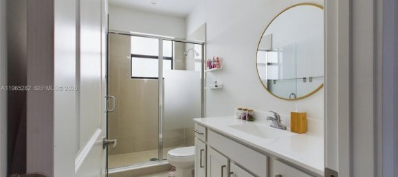4 Schlafzimmer Villa in Miami, USA, Nr. 615493 19