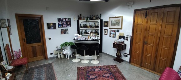 8 chambres Appartement à Reggio Calabria, Italy No. 323813 2