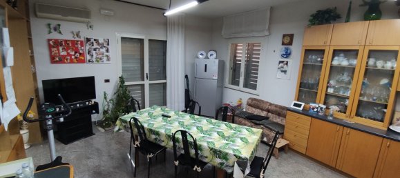 8 chambres Appartement à Reggio Calabria, Italy No. 323813 10