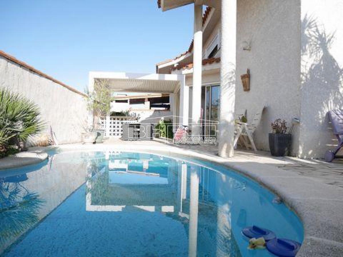 5 bedrooms House in Elne, France No. 28190