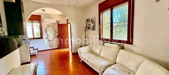 2 bedrooms Villa in Alfonsine, Italy No. 330559 12