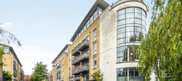 1 bedroom Apartment in Brentford, United Kingdom No. 11056 8