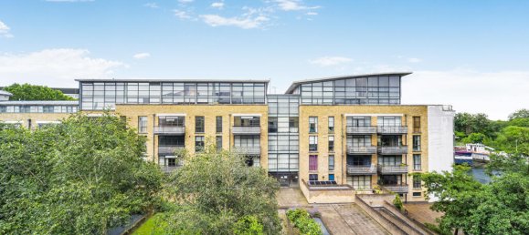 1 bedroom Apartment in Brentford, United Kingdom No. 11056 13