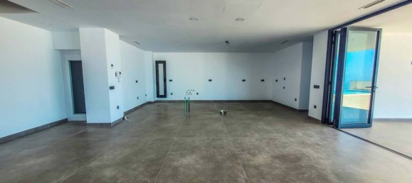 4 bedrooms Villa in Adeje, Spain No. 92729 8