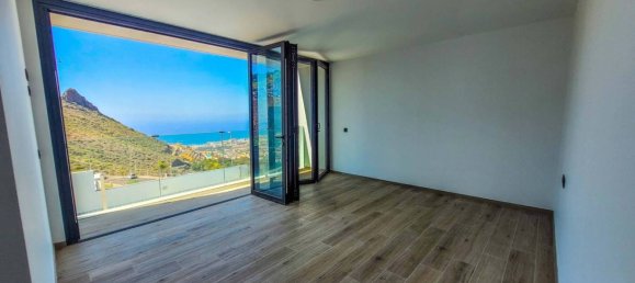 4 bedrooms Villa in Adeje, Spain No. 92729 14