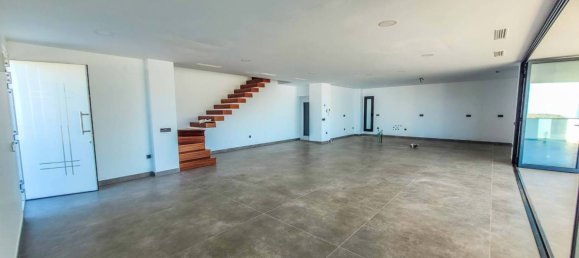 4 bedrooms Villa in Adeje, Spain No. 92729 6