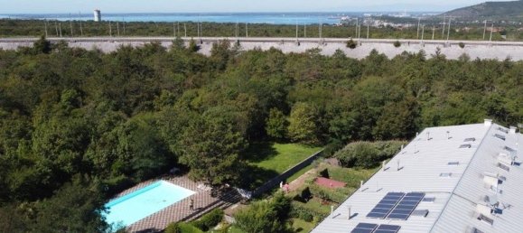 Квартира с 3 спальнями в Триест, Италия № 349076 5