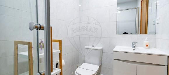 2 bedrooms House in Vila Nova de Gaia, Portugal No. 187585 18