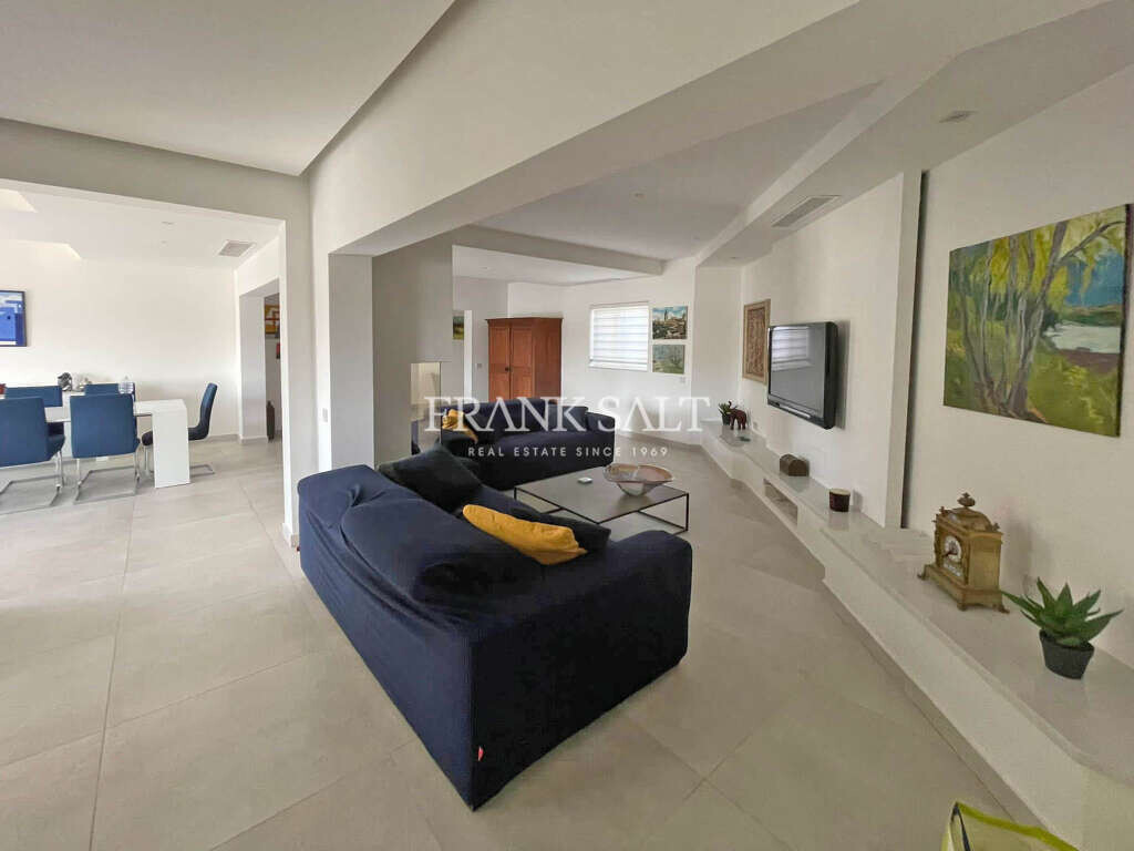 3 غرف نوم شقة في Attard, Malta رقم 7198