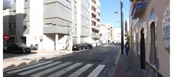 Apartamento de 3 dormitorios en Manises, Spain No. 69881 34