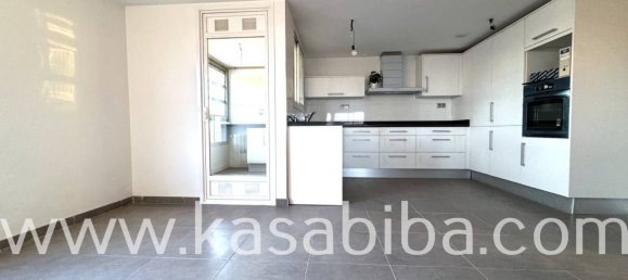 Apartamento de 3 dormitorios en Manises, Spain No. 69881 6