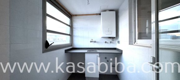 Apartamento de 3 dormitorios en Manises, Spain No. 69881 28
