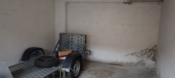 16m² Garage in Parma, Italy No. 174836 2
