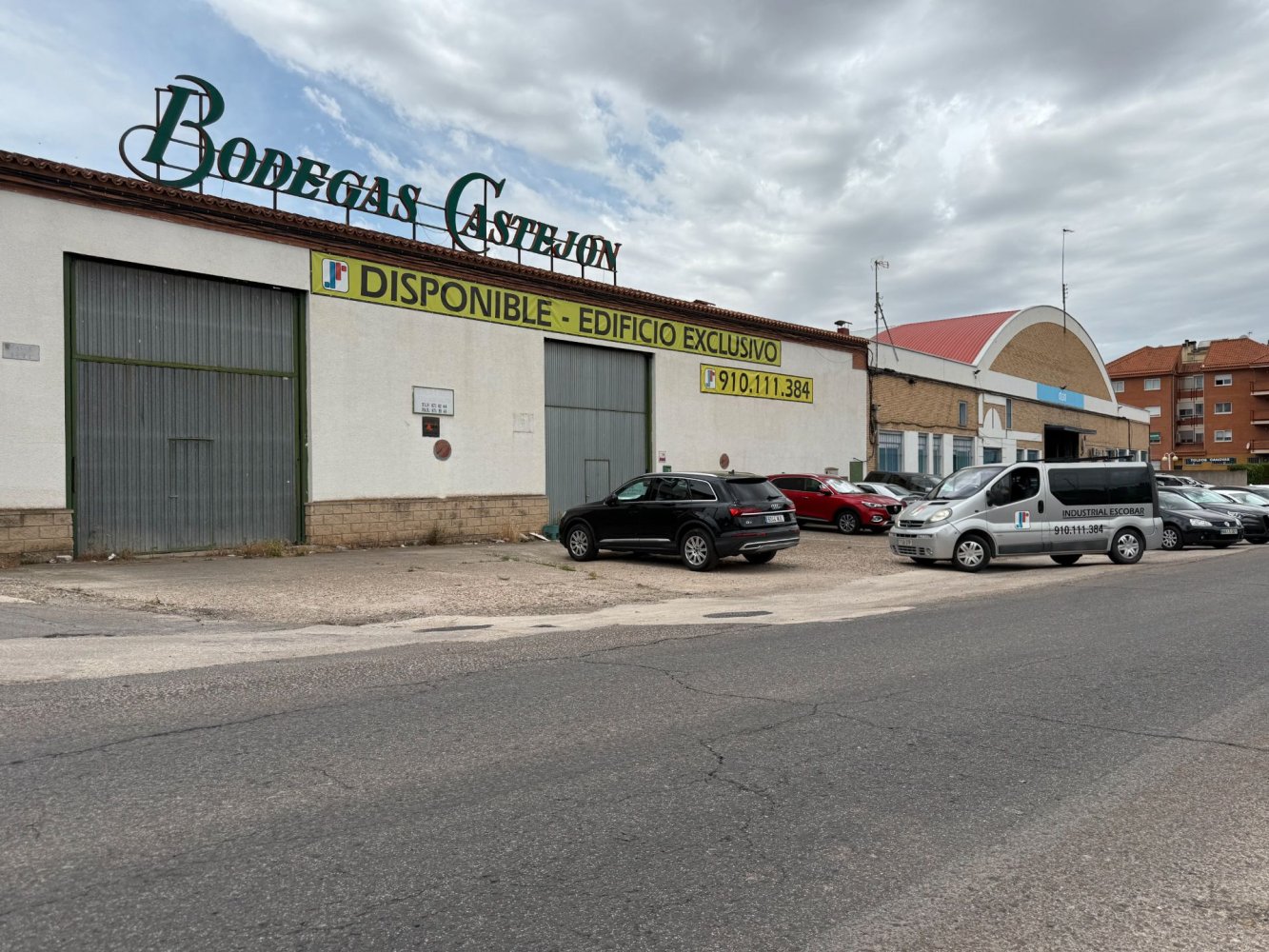 1387m² Warehouse in Arganda del Rey, Spain No. 175560