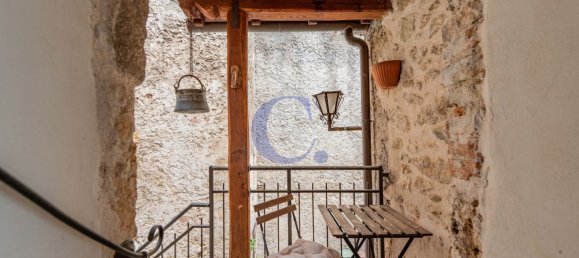 3 rooms Apartment in Petrella Salto, Italy No. 293108 4