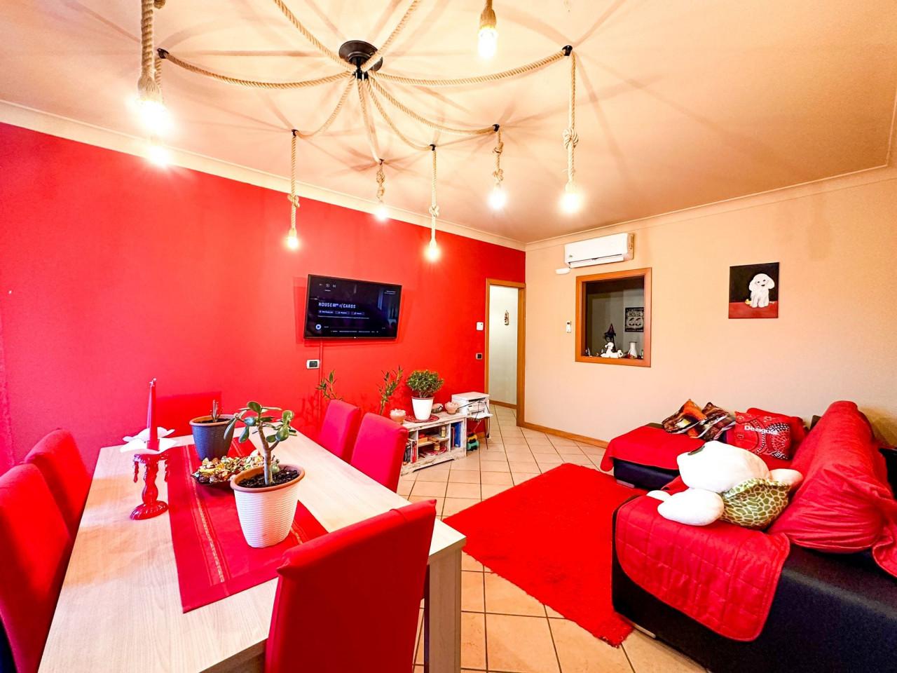 5 rooms Apartment in Desenzano del Garda, Italy No. 232651