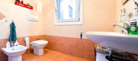 5 rooms Apartment in Desenzano del Garda, Italy No. 232651 16