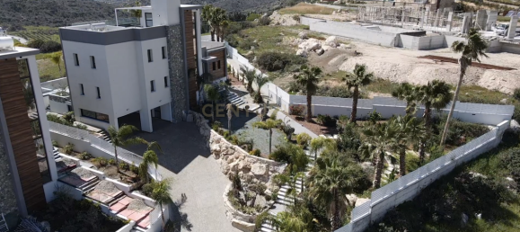 6 chambres Villa à Parekklisia, Cyprus No. 4066 26