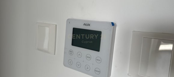 6 chambres Villa à Parekklisia, Cyprus No. 4066 10