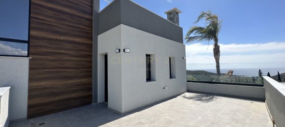 6 chambres Villa à Parekklisia, Cyprus No. 4066 11