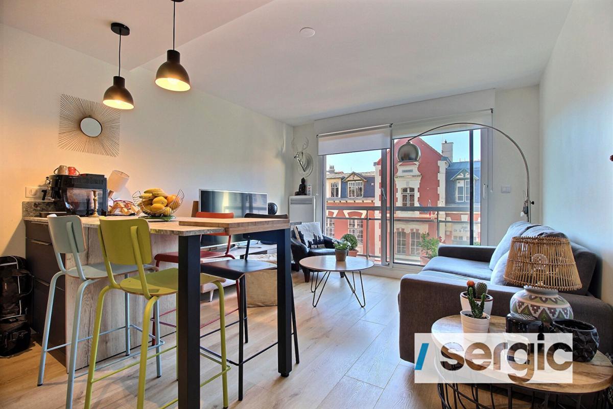 Квартира с 2 спальнями в Ле-Туке-Пари-Плаж, Франция № 75200