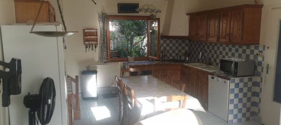 Casa de 3 dormitorios en Versailles, France No. 326533 3