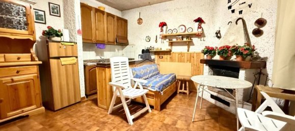 2 bedrooms Apartment in Rocca di Mezzo, Italy No. 263829 2