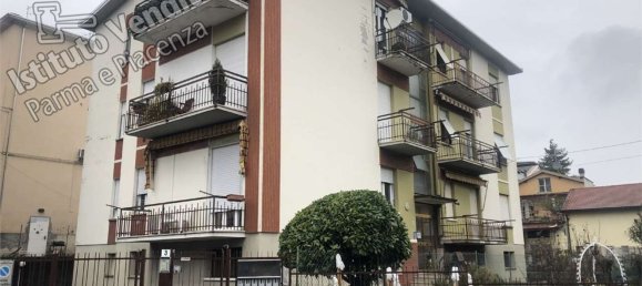 2 rooms Apartment in Salsomaggiore Terme, Italy No. 261816 2