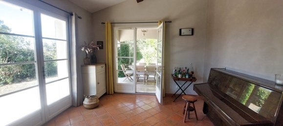 5 bedrooms House in Pignans, France No. 291166 5