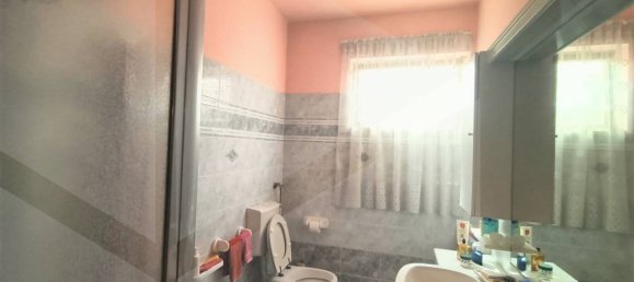 Casa de 5 divisões em Sassuolo, Italy N.º 22686 4