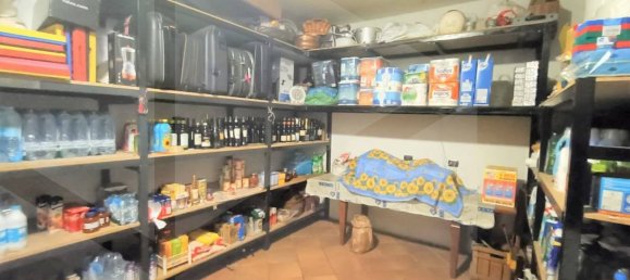 Casa de 5 divisões em Sassuolo, Italy N.º 22686 23