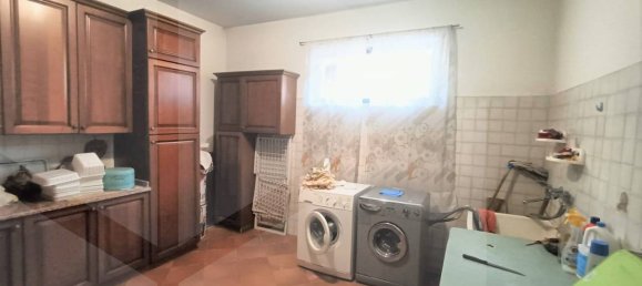 Casa de 5 divisões em Sassuolo, Italy N.º 22686 19