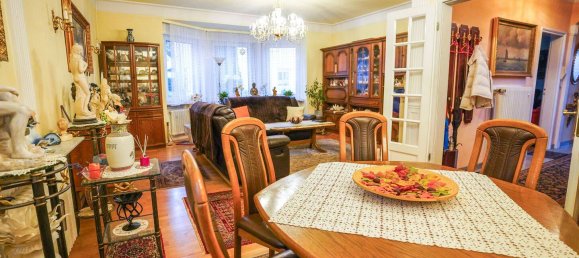 4 bedrooms Villa in Stuttgart, Germany No. 15585 3