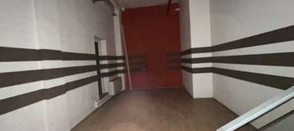 172m² Commercial property in Biella, Italy No. 360201 6