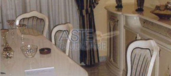 4 bedrooms Apartment in Campagna, Italy No. 321256 8