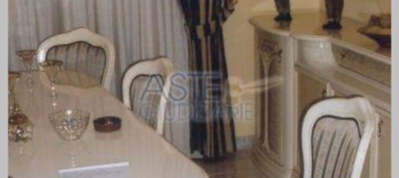 4 bedrooms Apartment in Campagna, Italy No. 321256 19