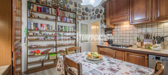 3 rooms House in Modena, Italy No. 74599 4