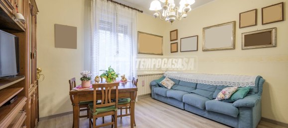 3 rooms House in Modena, Italy No. 74599 8
