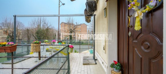 3 rooms House in Modena, Italy No. 74599 13