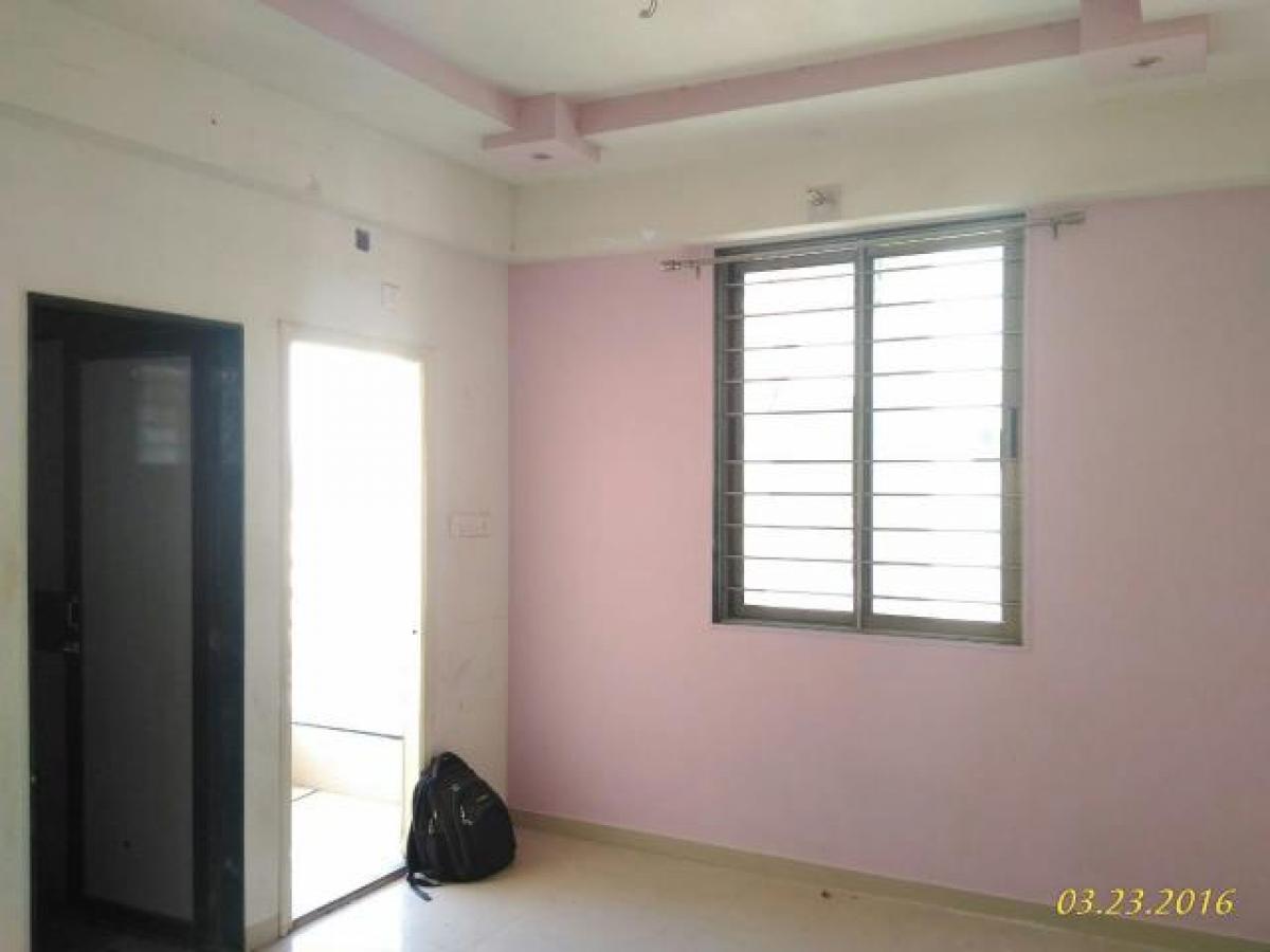 Studio in Amdavad, India No. 2589