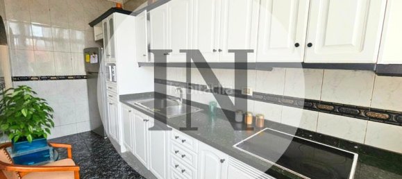 Apartamento de 3 dormitorios en Las Palmas De Gran Canaria, Spain No. 137945 2